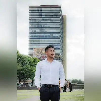 龚森
